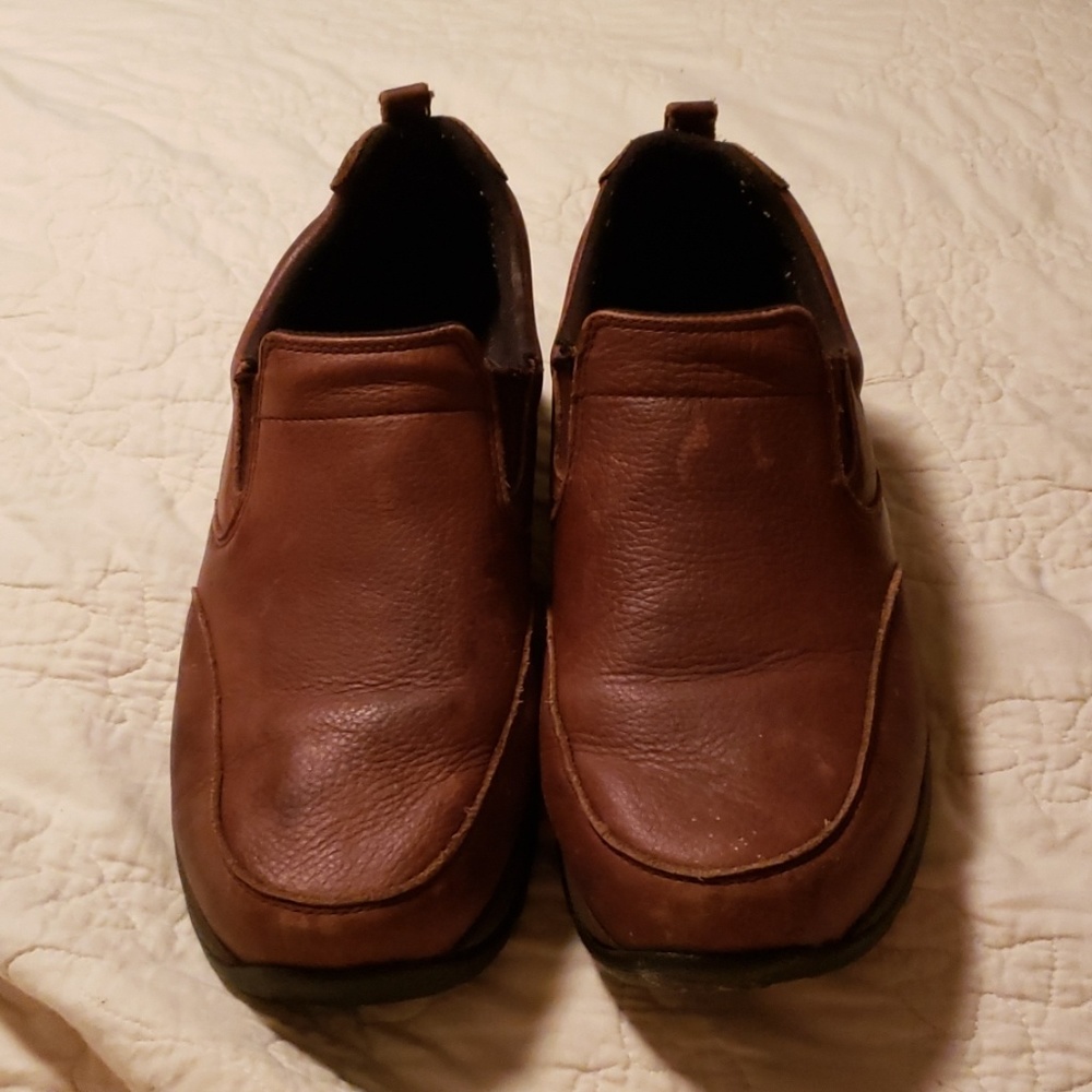 L.L. BEAN. LEATHER SHOES